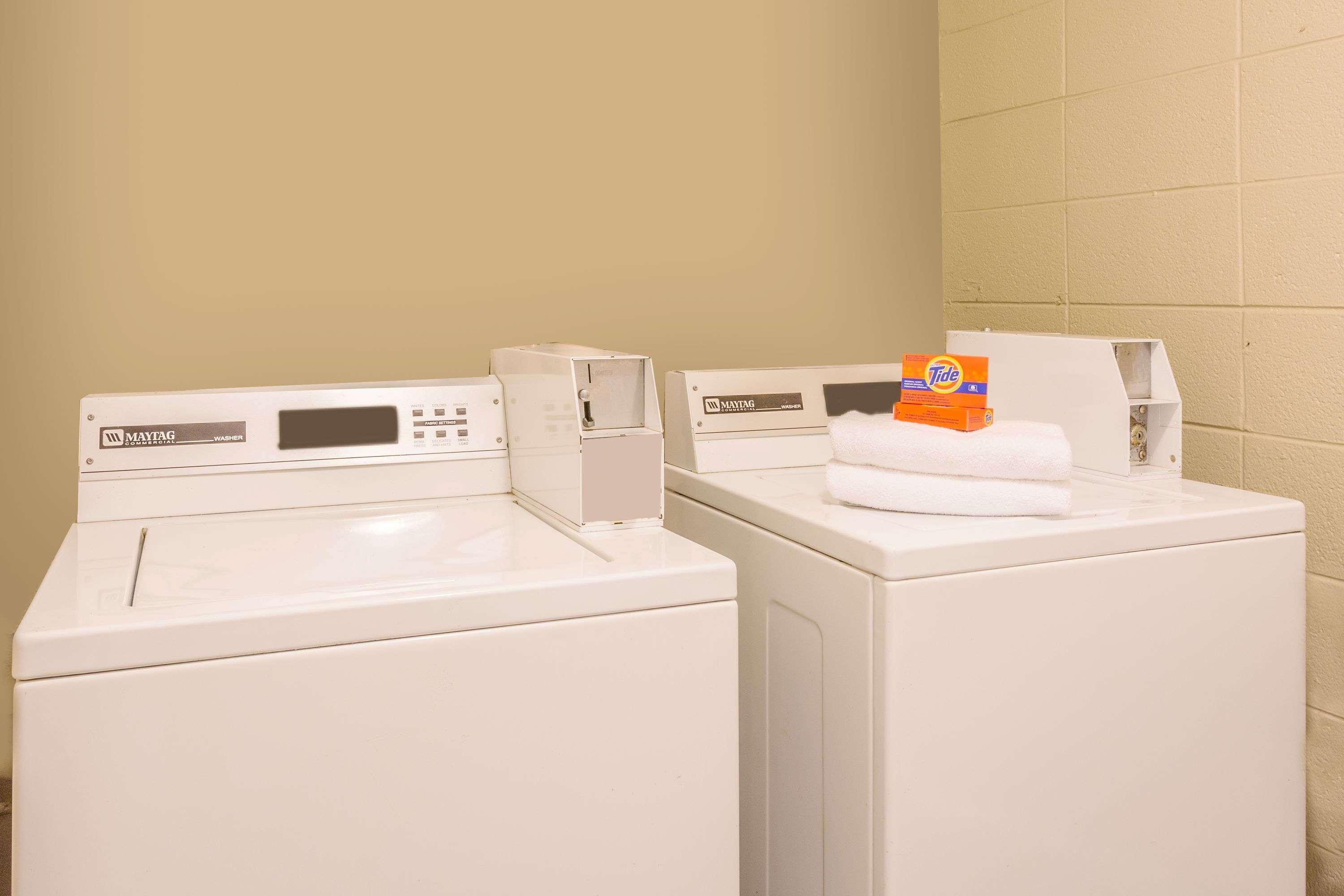 Travelodge By Wyndham Suites Virginia Beach Oceanfront Exteriör bild