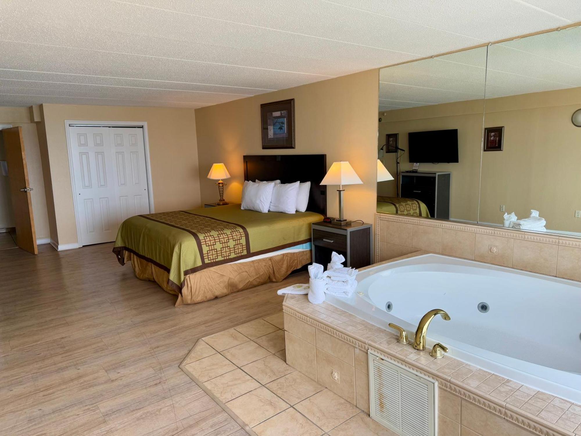 Travelodge By Wyndham Suites Virginia Beach Oceanfront Exteriör bild