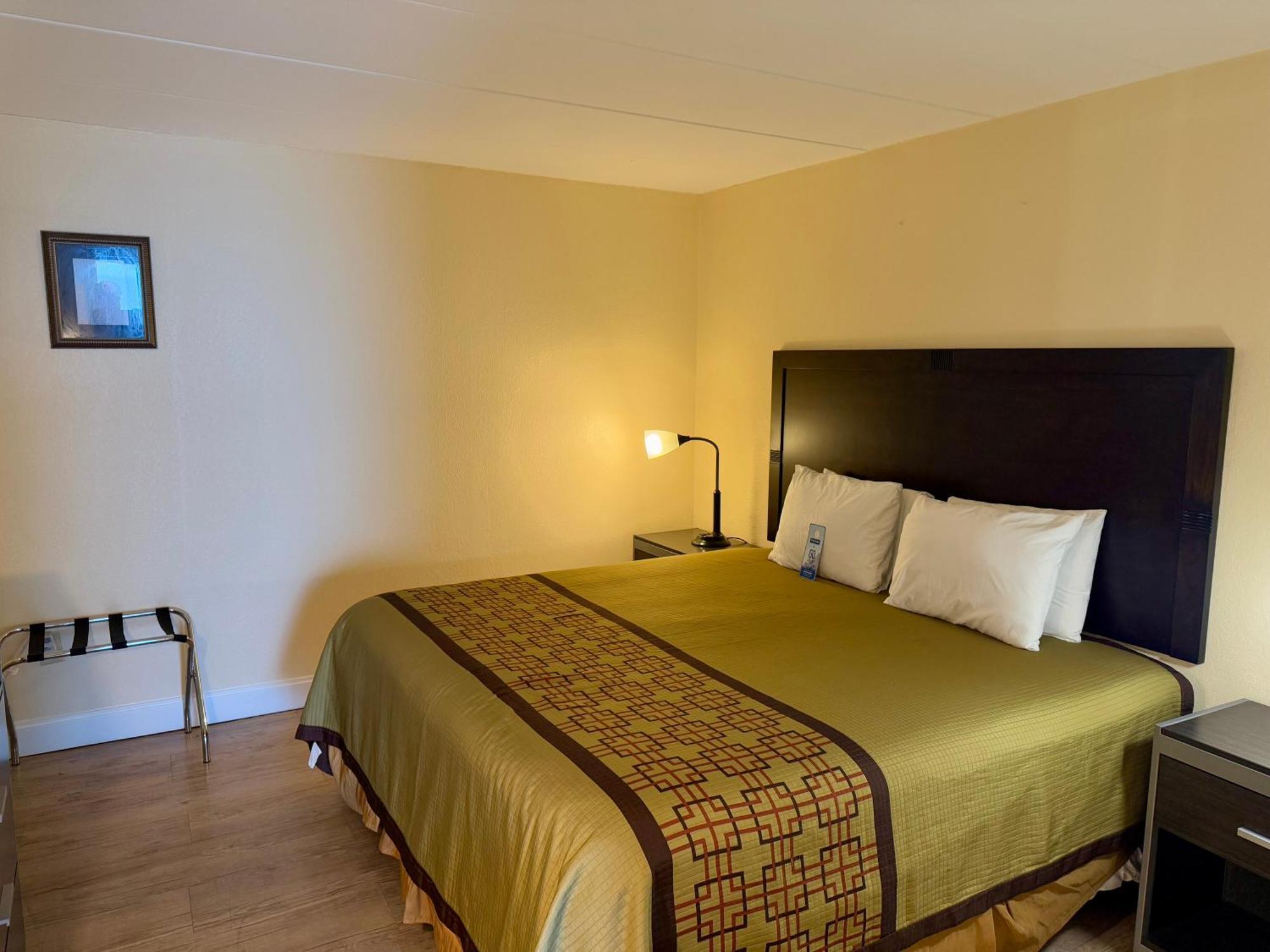 Travelodge By Wyndham Suites Virginia Beach Oceanfront Exteriör bild