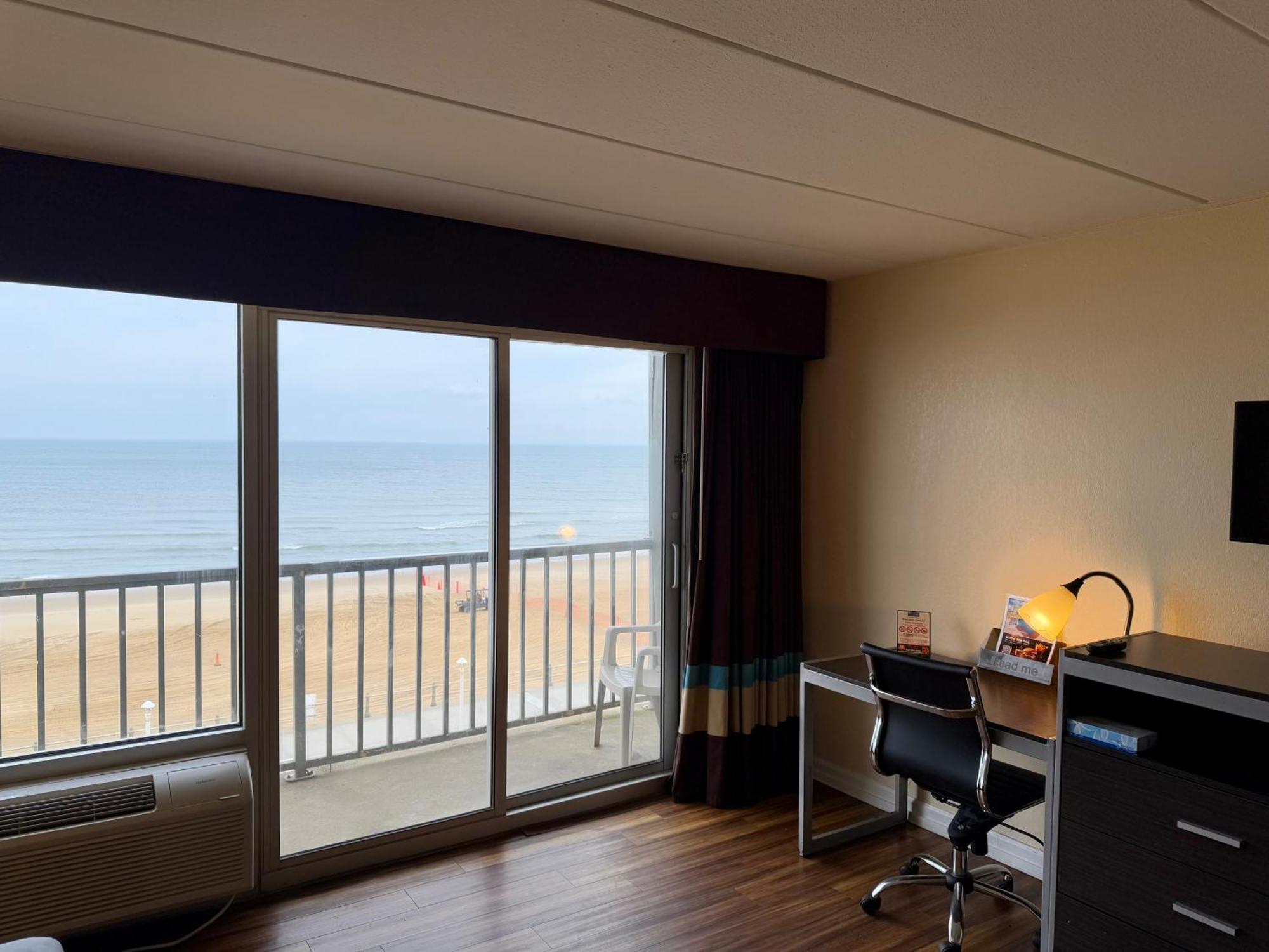 Travelodge By Wyndham Suites Virginia Beach Oceanfront Exteriör bild